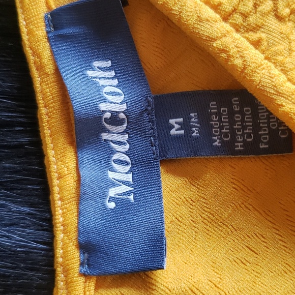 Modcloth yellow textured v-neck button donw tunic dress with  ruffle M - Picture 7 of 7